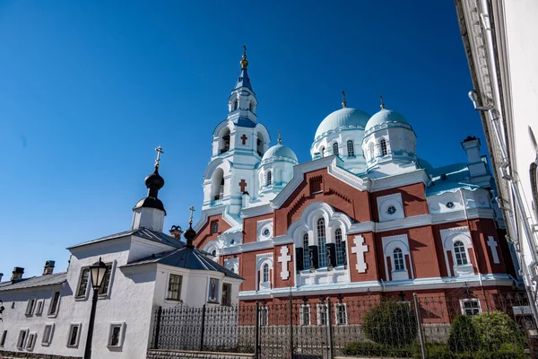 Sommer Ansichten Von Architektonischen Antiken Gebäuden Auf Der Pilgerinsel Ladoga — Stockfoto