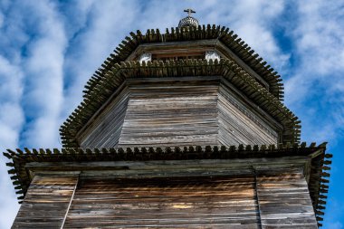 Kuzey mimarisinin eşsiz antik ahşap yapıları