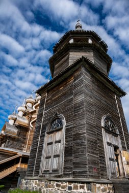 Kuzey mimarisinin eşsiz antik ahşap yapıları