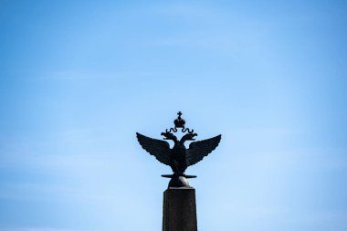 Borodino 'daki 1812 savaşının kahramanlarının anıtı.