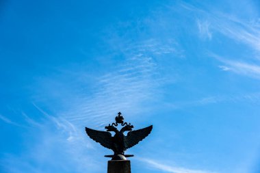 Borodino 'daki 1812 savaşının kahramanlarının anıtı.