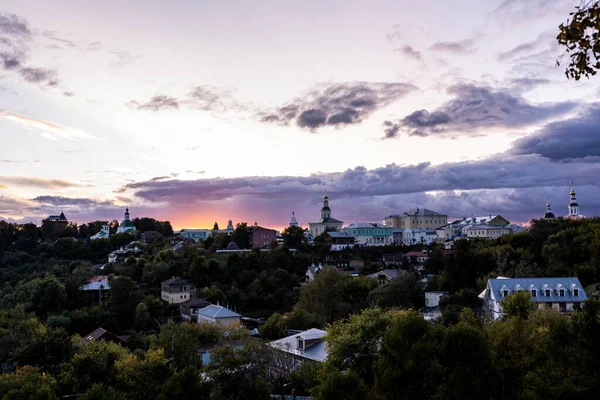 Paisagem Cidade Com Edifícios Antigos Pôr Sol — Fotografia de Stock