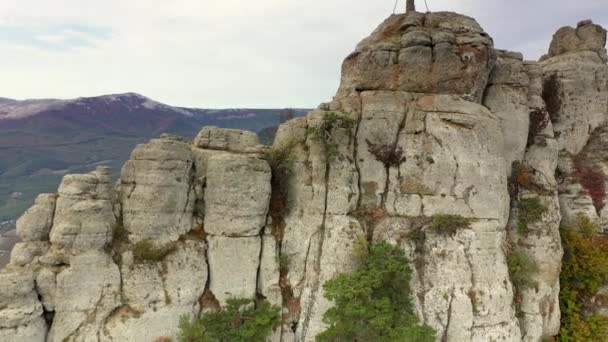Pemandangan Panorama Dari Pegunungan Kuning Musim Gugur Terhadap Latar Belakang — Stok Video