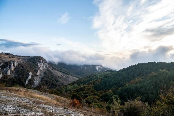 Salida Del Sol Las Montañas Con Niebla Matutina Desde Principios — Foto de Stock