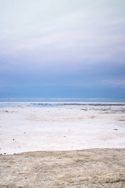 Çin, Qinghai 'deki Caka Tuz Gölü. Çin' deki Chaka Tuz Gölü. Qinghai 'nin Chaka Salt Lake' i hayallerle dolu.