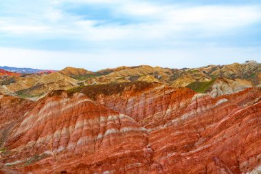 Zhangye Danxia Ulusal Jeolojik Parkı. Zhangye City, Gansu Eyaleti, Çin 'de renkli Danxia Geopark. Güzel ve renkli Danxia şekilleri. 