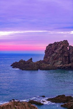 Chengshantou 'da pembe gökyüzü, Weihai, Shandong, Çin