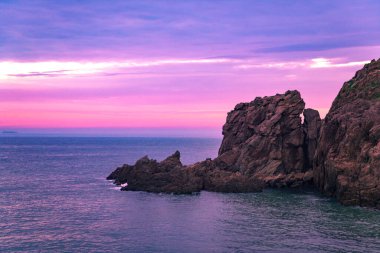 Chengshantou 'da pembe gökyüzü, Weihai, Shandong, Çin