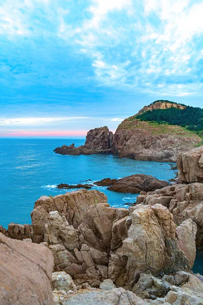 Chengshantou 'da pembe gökyüzü, Weihai, Shandong, Çin