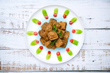 Çin mutfağı dört sezonluk soğuk fasulye ürünleri. Çin mutfağı soğuk yemek dört mevsim glüten.