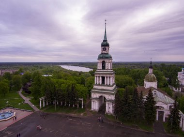şehirde eski güzel şapel
