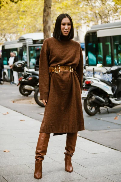 PARIS, FRANCE - 28 EYLÜL 2019: ALTUZARRA defilesinden önce Paris Moda Haftası / Yaz 2020