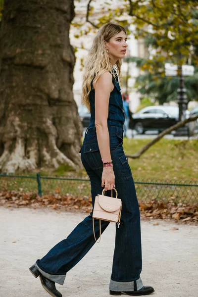 París Francia Septiembre 2019 Veronika Heilbrunner Antes Del Desfile Moda — Foto de Stock