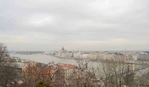 Budapest Hungría Diciembre 2017 Edificio Del Parlamento Húngaro Desde Castillo — Foto de Stock