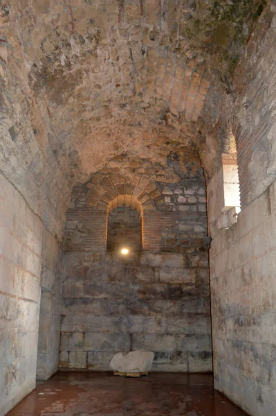 Split Croatia June 2019 크로아티아 스플릿에 디오클레티아누스의 궁전의 지하실 그곳에서 — 스톡 사진