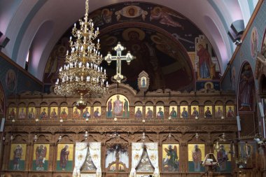 PROTARAS, CYPRUS - 12 Haziran 2018 'de Kıbrıs Rum Kesimi' nin Paralimni kentinde Aziz George Kilisesi.