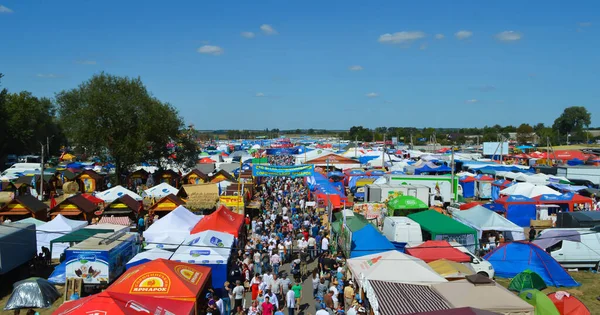Velyki Sorochintsi Ukraine 2017 People Going National Ukrainian Annual Market — 스톡 사진