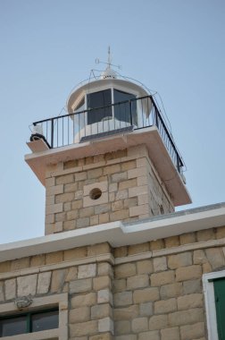 Hırvatistan 'ın Makarska kentinde Adriyatik Denizi' nde gün batımı 