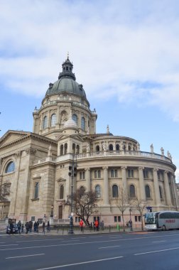 BUDAPEST, HUNGARY - 29 Aralık 2017: Aziz Stephen Bazilikası (Szent Istvan Bazilika) 29 Aralık 2017.