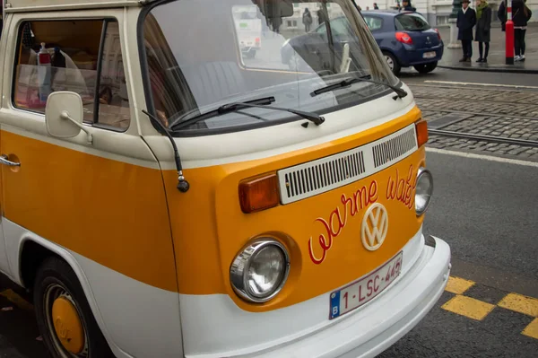 Bruselas Bélgica Diciembre 2018 Bélgica Waffle Bus Shop Brussels Belgium — Foto de Stock