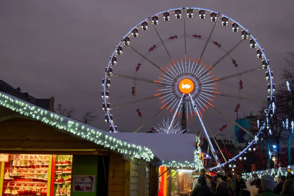 Bruxelas Bélgica Dezembro 2018 Vista Noturna Roda Gigante Natal Bruxelas — Fotografia de Stock