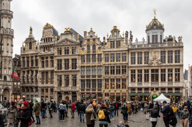 BRÜKSEL, BELGIUM - 1 Ocak 2019: Brüksel, Belçika 'daki Grand Place. 