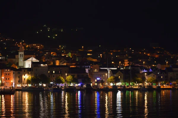 Makarska Croacia Junio Vista Panorámica Nocturna Del Centro Makarska Desde —  Fotos de Stock