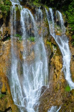 Hırvatistan 'ın Plitvice Gölleri Ulusal Parkı' ndaki Veliki Şelalesi