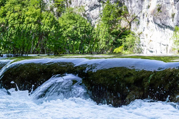 Splashes Waterfall Plitvice Lakes National Park Horvátország — Stock Fotó