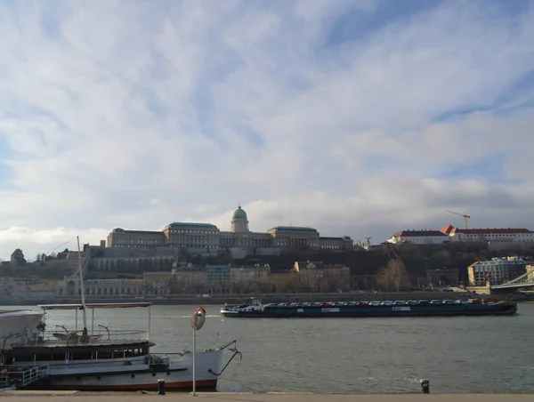 Budapest Hungría Diciembre 2017 Panorama Del Castillo Buda Del Puente — Foto de Stock