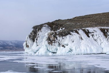 Baykal Gölü Rock adası, Rusya, manzara fotoğrafçılığı