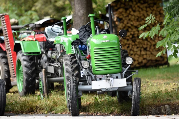 Encuentro Tractores Vintage Desselbrunn Distrito Vcklabruck Alta Austria — Foto de Stock