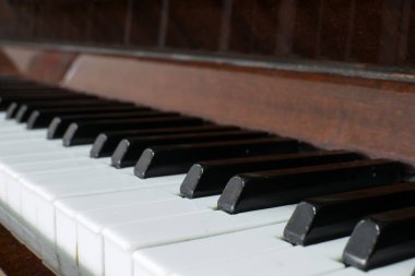 piyano tuşları kapatın