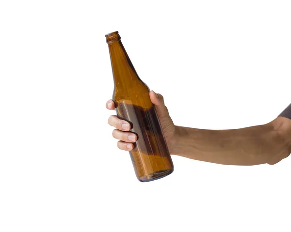 手捧啤酒瓶 在白色背景下隔离 无标签透明棕色瓶子的修剪路径 — 图库照片