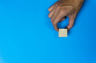 Online alışveriş. Online Lojistik distribütör ve teslimat hizmetleri