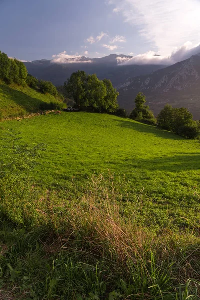 İspanya 'daki asturias Dağları manzarası