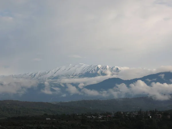 Beau Paysage Montagne Neige Avec Rivière Cachemire — Photo