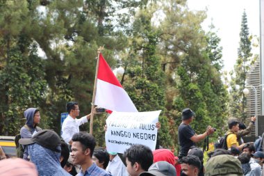 23 Eylül 2019, Gejayan, Endonezya: Gejayan Çağrısı (Endonezyaca: Gejayan Memanggil) barış gösterisine Yogyakarta 'daki çeşitli kampüslerden öğrenciler katıldı..
