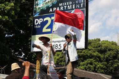 23 Eylül 2019, Gejayan, Endonezya: Gejayan Çağrısı (Endonezyaca: Gejayan Memanggil) barış gösterisine Yogyakarta 'daki çeşitli kampüslerden öğrenciler katıldı..