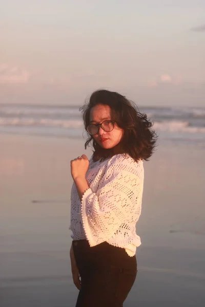 Portrait Beautiful Young Woman Beach — Stock Photo, Image