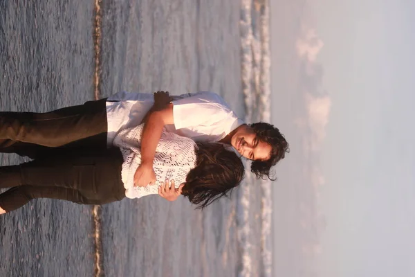 Jovem Casal Passar Tempo Juntos Praia — Fotografia de Stock