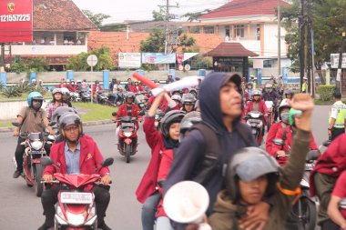 09 Mart 2020, Sleman, Endonezya: Gejayan Çağrı Hareketi (Endonezyaca: Gejayan Memanggil) Yogyakarta 'daki çeşitli kampüslerden öğrenciler tarafından organize edildi..