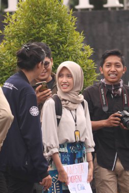 09 Mart 2020, Sleman, Endonezya: Gejayan Çağrı Hareketi (Endonezyaca: Gejayan Memanggil) Yogyakarta 'daki çeşitli kampüslerden öğrenciler tarafından organize edildi..