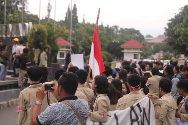 09 Mart 2020, Sleman, Endonezya: Gejayan Çağrı Hareketi (Endonezyaca: Gejayan Memanggil) Yogyakarta 'daki çeşitli kampüslerden öğrenciler tarafından organize edildi..