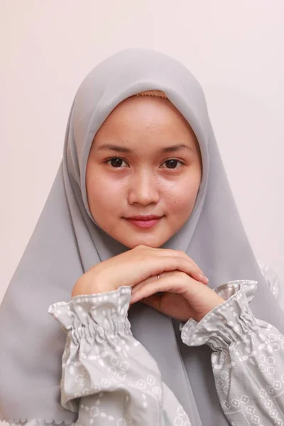 Gambar Fashion Dari Wanita Muda Muslim Asia Yang Cantik Dengan — Stok Foto