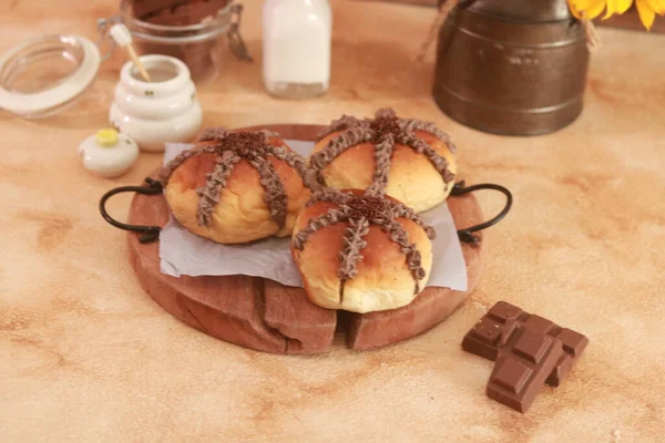 Delicious Chocolate Cake Table — Stock Photo, Image