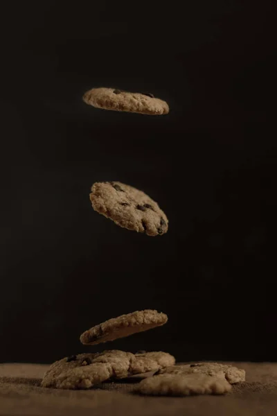 Chocolate Chip Oatmeal Cookie Ambient Light — Stock Photo, Image