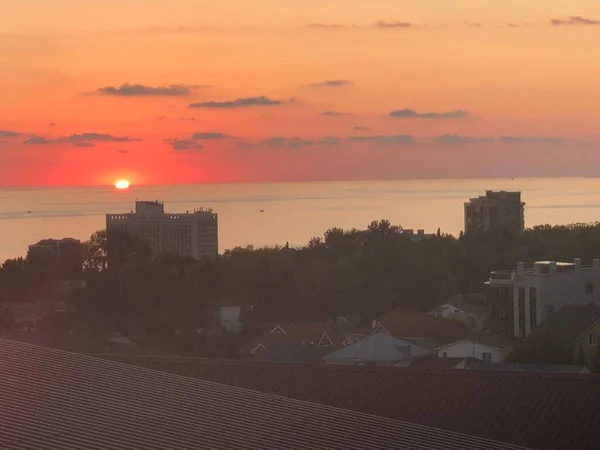 Denizde gün batımı