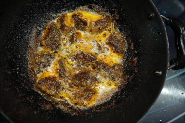 Kerala usulü pallathi balığı Fry Recipe. Bilimsel adı etroplus maculatus