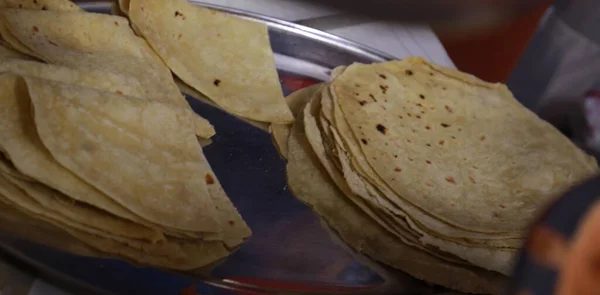 Roti Eller Chapati Populär Traditionell Indiansk Frukost Mat — Stockfoto